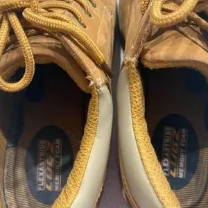 Lugz | Shoes | Lugz Mens Ankle Boots Yellow Mustard Size 2  display picture 1